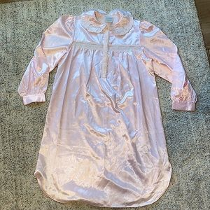 Vintage Heather Lane nightgown